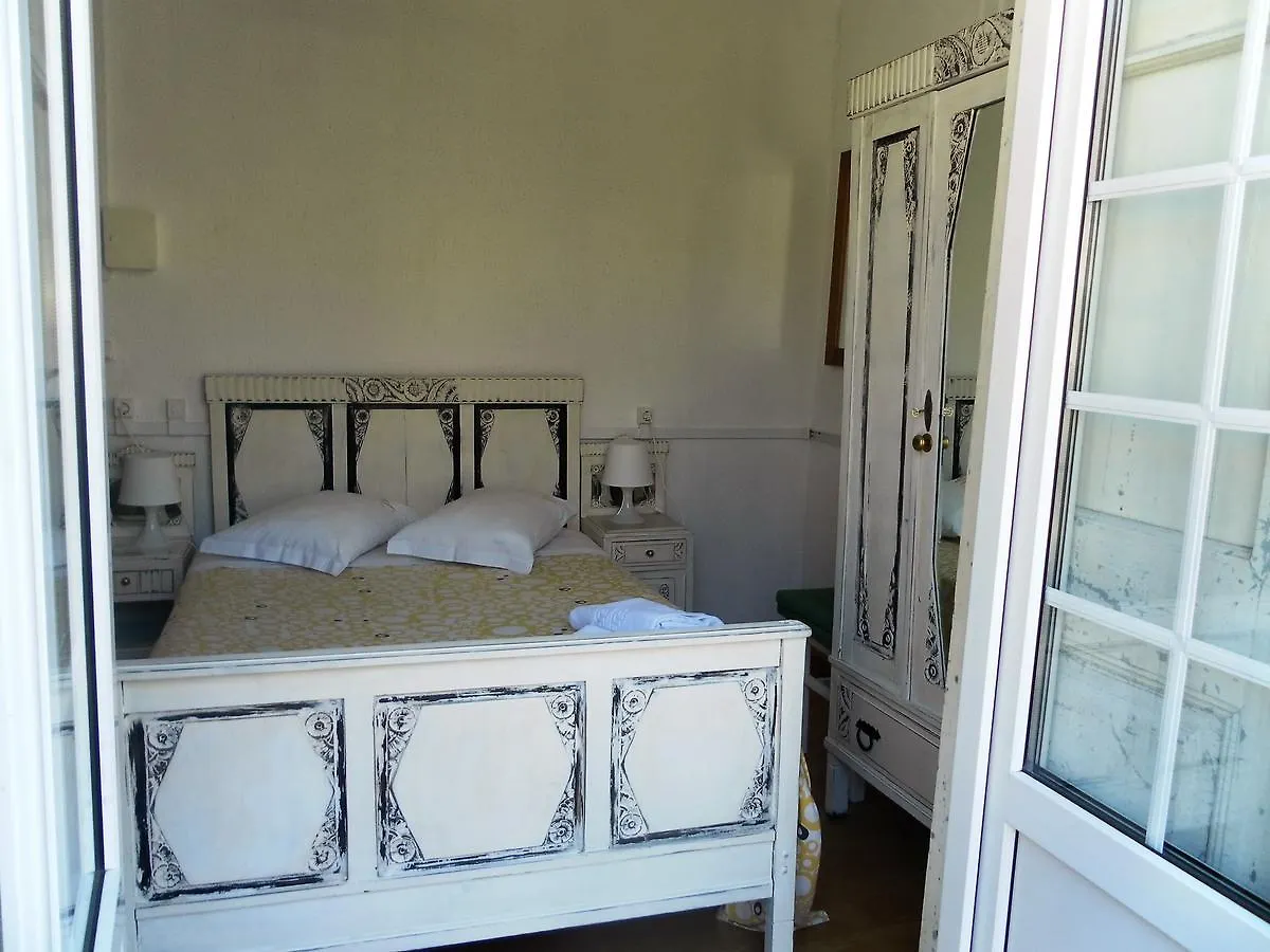 New Aljubarrota Guest House Lisbon 2*,  Portugal
