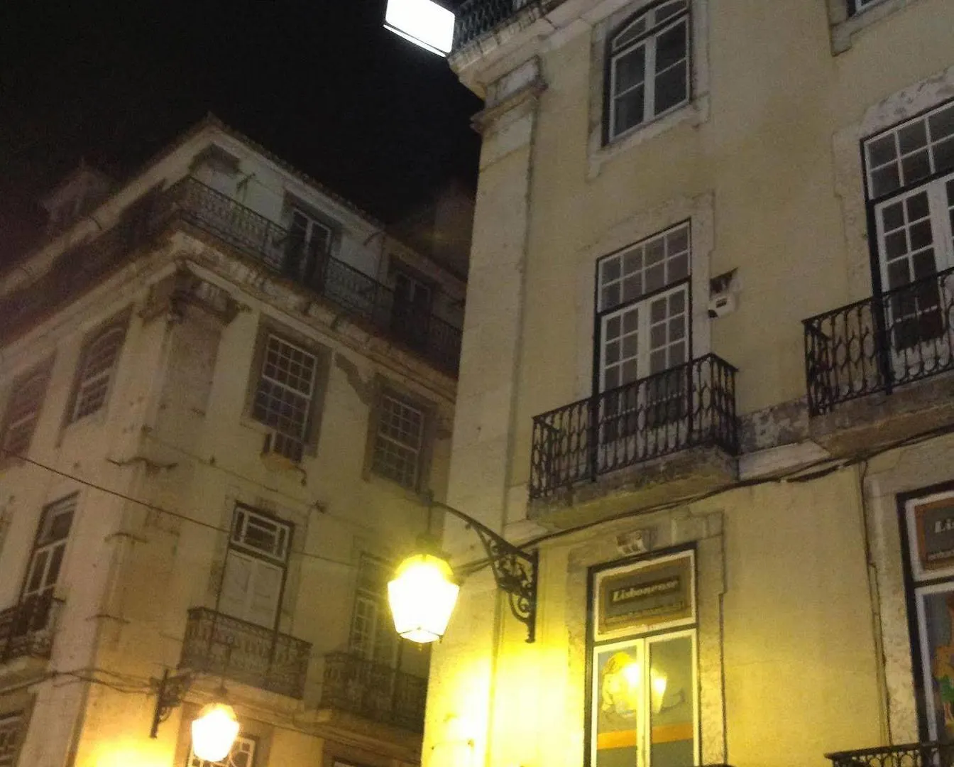New Aljubarrota Guest House Lisbon 2*,